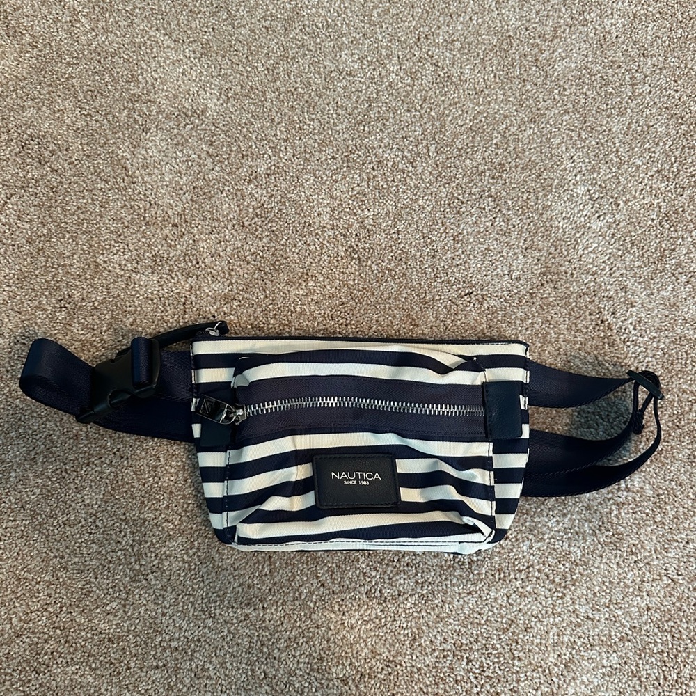 Nautica Blue & White Fanny Pack BRAND NEW